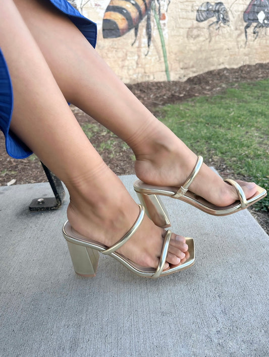 Selena Block Heel/ FINAL SALE