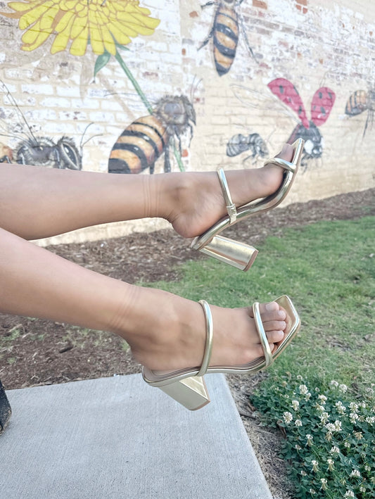 Selena Block Heel/ FINAL SALE