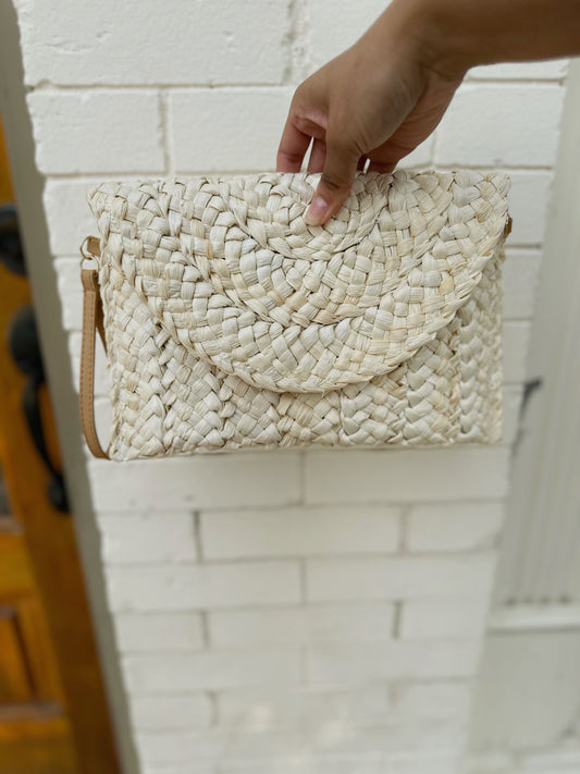 Andie Clutch - Natural